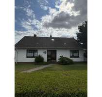 Haus zum Kaufen in Cuxhaven OT Altenbruch 248.000,00 € 122 m²
