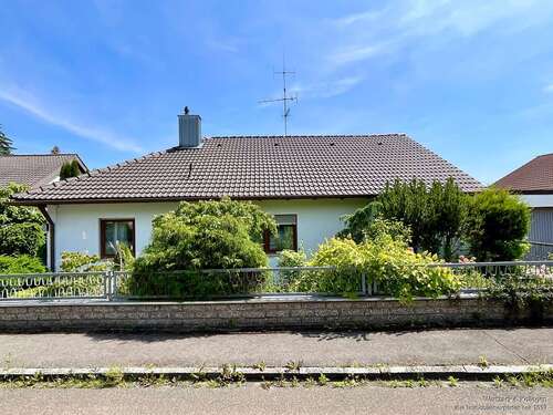 Foto - Haus zum Kaufen in Rednitzhembach 675.000,00 € 183.44 m²
