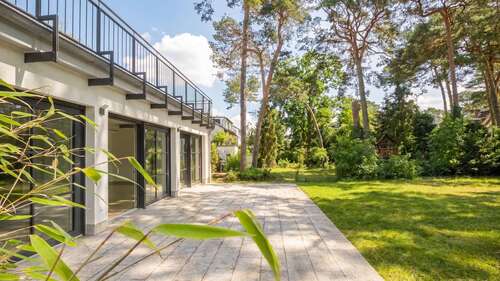 Foto - Haus zum Mieten in Berlin 3.200,00 € 200 m²