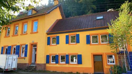 Foto - Haus zum Kaufen in Rinnthal 299.000,00 € 191.8 m²
