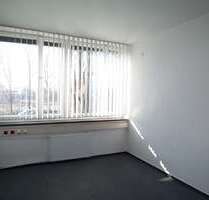 Büro in Berlin 627,00 € 66 m² - 627,00&nbsp;EUR Kaltmiete, ca.&nbsp; 66,00&nbsp;m&sup2; in Berlin (PLZ: 10318)