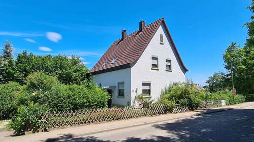 Foto - Haus zum Kaufen in Leonberg 575.000,00 € 134 m²