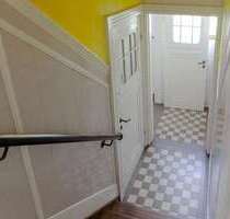 Haus zum Kaufen in Hamburg 1.860.000,00 € 350 m²