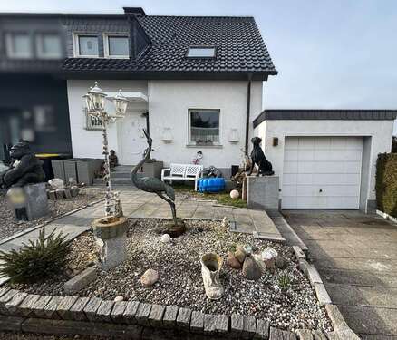 Foto - Haus zum Kaufen in Holzwickede 399.000,00 € 114 m²