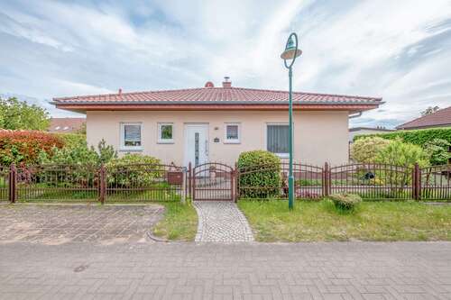 Foto - Haus zum Kaufen in Wustrau 372.000,00 € 107 m²