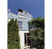 Haus zum Kaufen in Freiburg 1.090.000,00 € 200 m²