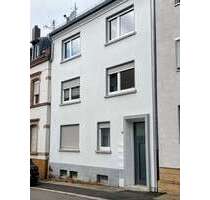 Haus zum Kaufen in Pirmasens 295.000,00 € 226 m²