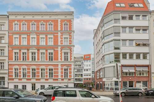 Foto - Büro in Berlin 3.349,90 € 121.11 m²