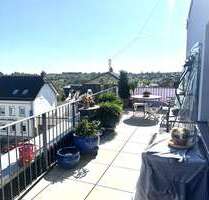 Wohnung zum Mieten in Hofheim 2.600,00 € 127.7 m²