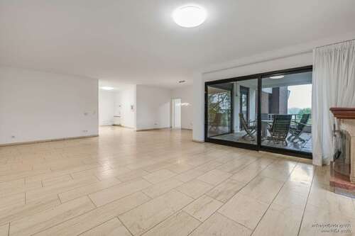 Foto - Wohnung zum Mieten in Köln Rodenkirchen 3.510,00 € 170 m²