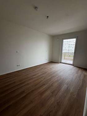 Foto - Wohnung zum Mieten in Oberschleißheim 957,00 € 65.95 m²