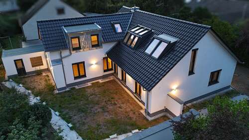 Foto - Haus zum Kaufen in Hannover 759.000,00 € 196 m²