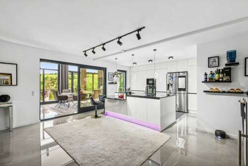 Foto - Haus zum Kaufen in Taunusstein 1.620.000,00 € 447 m²