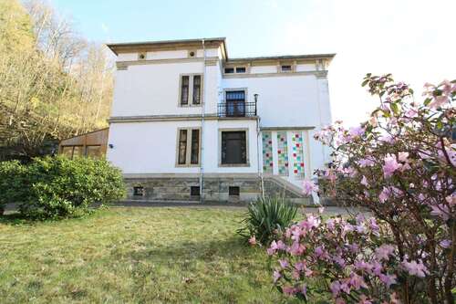 Foto - Haus zum Kaufen in Rathmannsdorf 399.000,00 € 480.03 m²