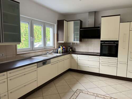 Foto - Haus zum Kaufen in Mühlhausen 692.000,00 € 330 m²