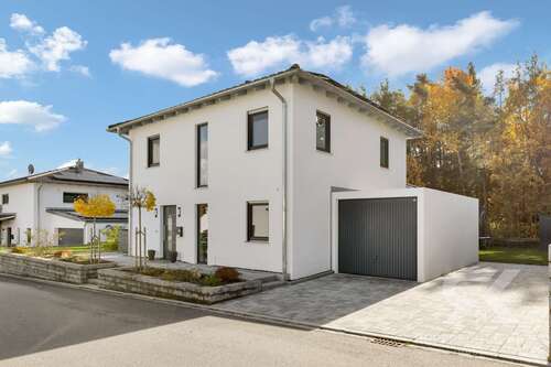 Foto - Haus zum Kaufen in Wackersdorf 619.000,00 € 125 m²