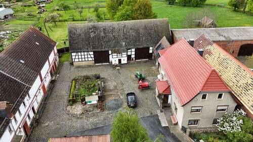 Foto - Haus zum Kaufen in Zwenkau 425.000,00 € 356.6 m²