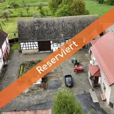 Foto - Haus zum Kaufen in Zwenkau 425.000,00 € 356.6 m²