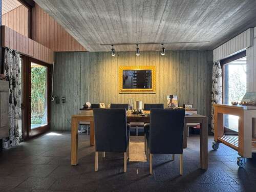 Foto - Haus zum Kaufen in Aichwald 910.000,00 € 242 m²