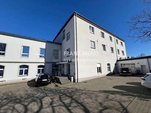 Foto - Büro in Mönchengladbach-Waldhausen 2.035,80 € 261 m²