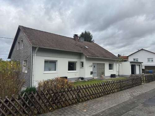 Foto - Haus zum Kaufen in Wilnsdorf 339.000,00 € 180 m²
