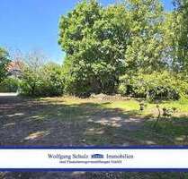 Grundstück zu verkaufen in Berlin Altglienicke 450.000,00 € 835 m² - Berlin / Altglienicke