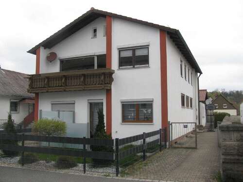 Foto - Haus zum Kaufen in Grafenwöhr 300.000,00 € 227 m²