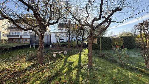 Foto - Haus zum Kaufen in Neuhausen 520.000,00 € 141.79 m²