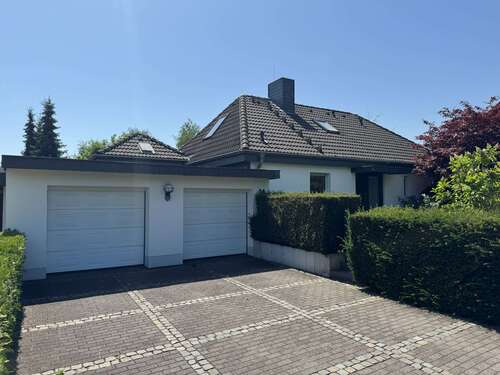 Foto - Haus zum Kaufen in Odenthal 570.000,00 € 250.92 m²