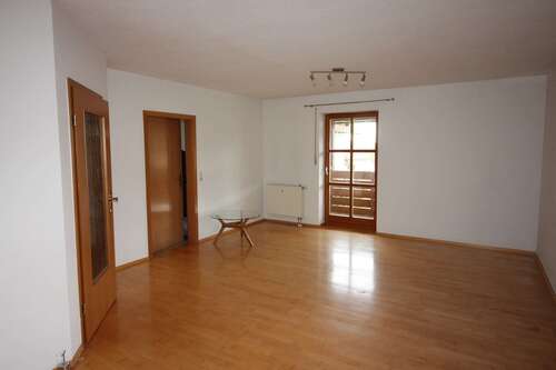 Foto - Wohnung zum Mieten in Hengersberg 690,00 € 79 m²