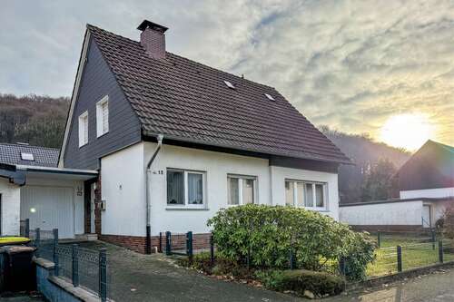 Foto - Haus zum Kaufen in Lohmar 425.000,00 € 114.48 m²