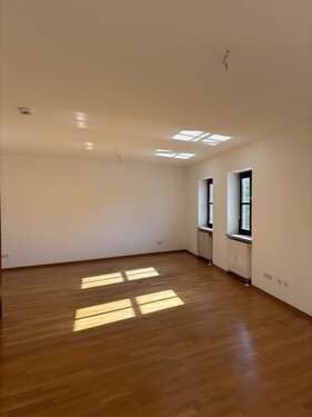 Foto - Wohnung zum Mieten in Freising 1.407,43 € 101.84 m²