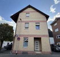 Haus zum Mieten in Frechen 2.200,00 € 125 m²