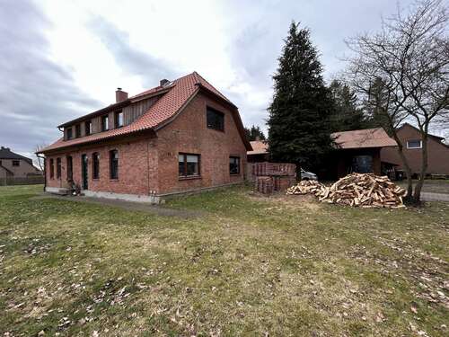 Foto - Haus zum Kaufen in Walsrode Düshorn 470.000,00 € 210 m²