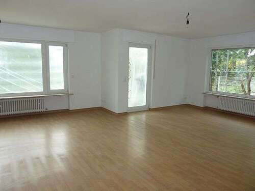 Foto - Haus zum Mieten in Wiesbaden 2.500,00 € 130 m²