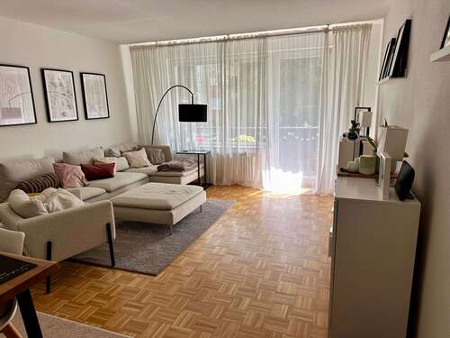 Foto - Wohnung zum Mieten in Düsseldorf 750,00 € 65 m²