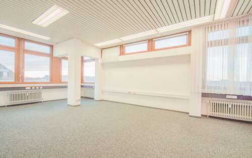 Foto - Büro in Offenburg 1.658.000,00 € 697.06 m²