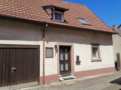 Foto - Haus zum Kaufen in Neubrunn 125.000,00 € 109 m²