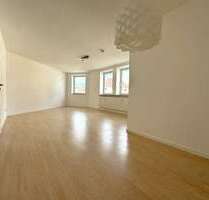 Wohnung zum Kaufen in Augsburg 215.000,00 € 53.95 m²
