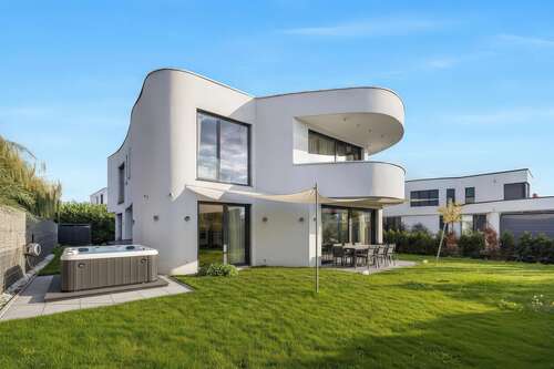 Foto - Haus zum Kaufen in Frankfurt am Main 3.750.000,00 € 495 m²