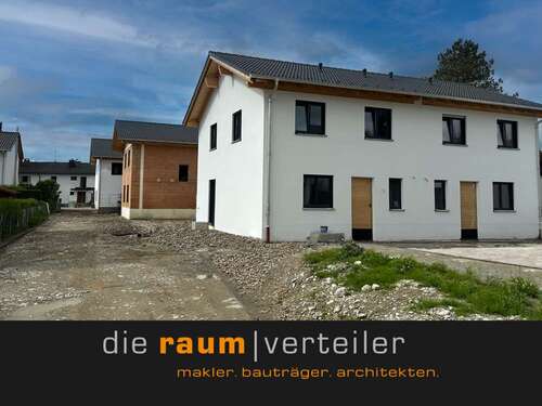 Foto - Haus zum Kaufen in Bruckmühl 795.000,00 € 112 m²