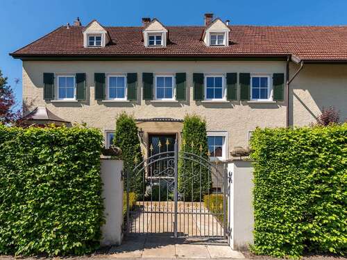 Foto - Haus zum Kaufen in Ravensburg 1.550.000,00 € 620 m²