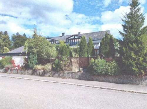 Foto - Haus zum Kaufen in Albstadt-Onstmettingen 588.000,00 € 301.1 m²