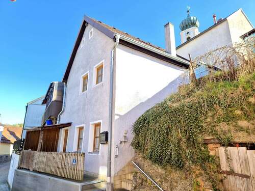 Foto - Haus zum Kaufen in Laaber 85.000,00 € 48 m²