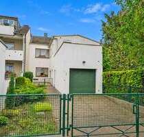 Haus zum Kaufen in Moers 234.900,00 € 122.86 m²