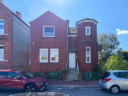 Foto - Haus zum Kaufen in Emden 299.000,00 € 120.05 m²