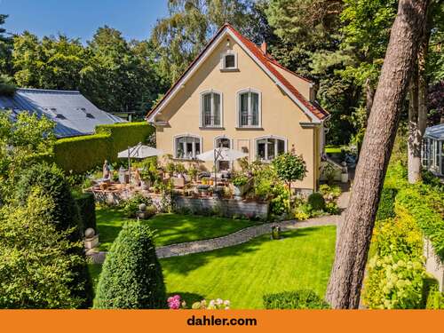 Foto - Haus zum Kaufen in Kleinmachnow 1.790.000,00 € 260.1 m²