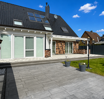 Haus zum Kaufen in Düsseldorf 1.750.000,00 € 330 m²