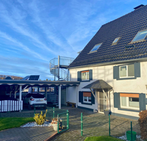 Haus zum Kaufen in Balve 285.000,00 € 270.81 m²