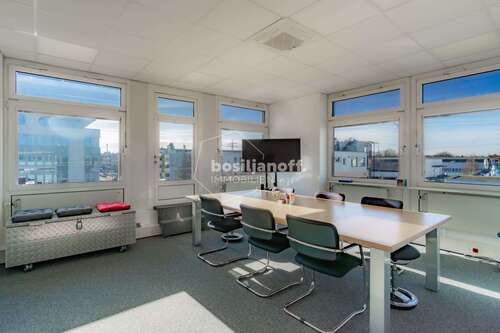 Foto - Büro in Gräfelfing 3.108,00 € 222 m²